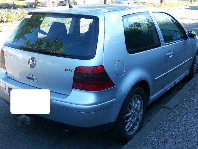 VOLKSWAGEN GOLF 4