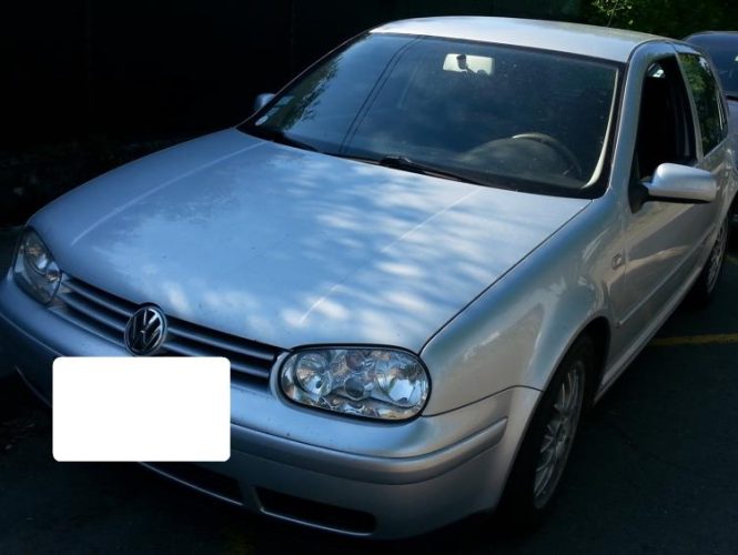 VOLKSWAGEN GOLF 4