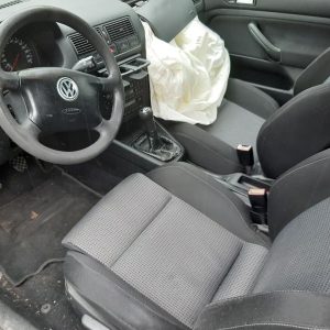 VOLKSWAGEN GOLF 4