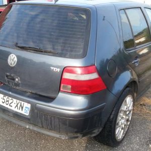 VOLKSWAGEN GOLF 4