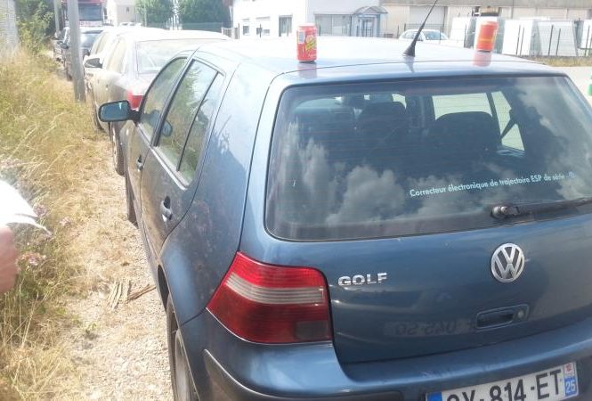 VOLKSWAGEN GOLF 4