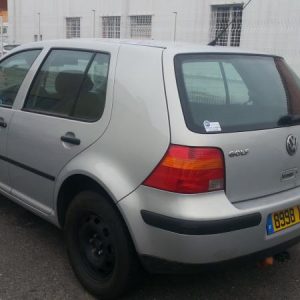 VOLKSWAGEN GOLF 4