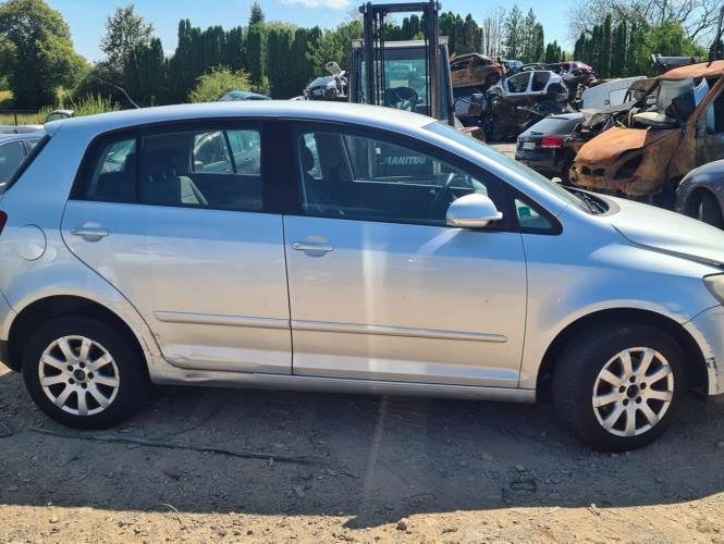 VOLKSWAGEN GOLF PLUS