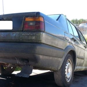 VOLKSWAGEN JETTA 2