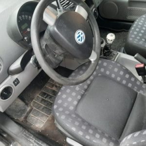 VOLKSWAGEN NEW BEETLE 1 PHASE 1