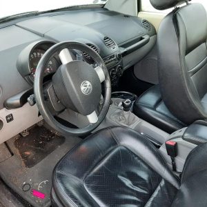 VOLKSWAGEN NEW BEETLE 1 PHASE 1 CABRIOLET