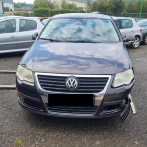 VOLKSWAGEN PASSAT 5