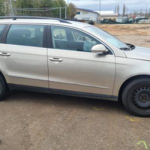 VOLKSWAGEN PASSAT 5