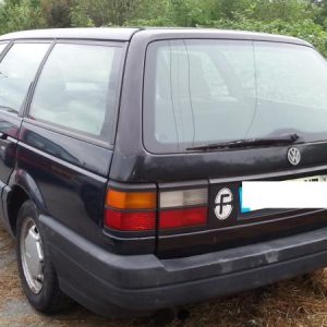 VOLKSWAGEN PASSAT 3
