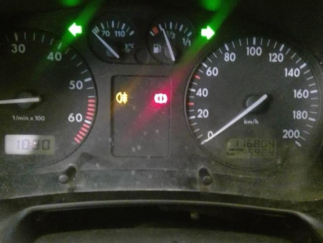 VOLKSWAGEN POLO 3 PHASE 1