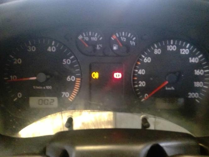 VOLKSWAGEN POLO 3 PHASE 1