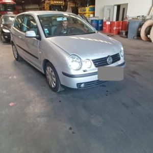 VOLKSWAGEN POLO 4