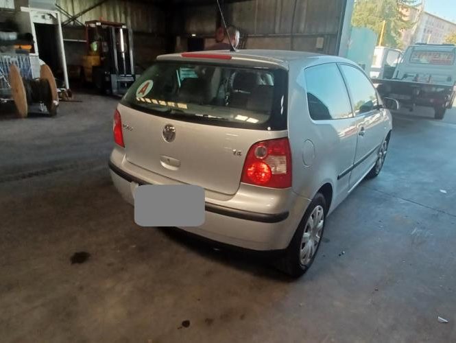 VOLKSWAGEN POLO 4