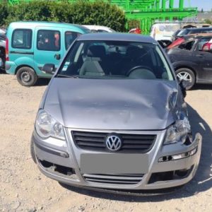 VOLKSWAGEN POLO 4