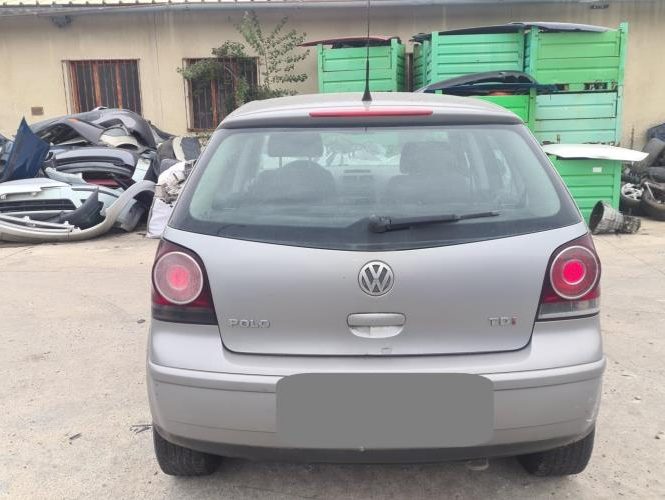 VOLKSWAGEN POLO 4 PHASE 2