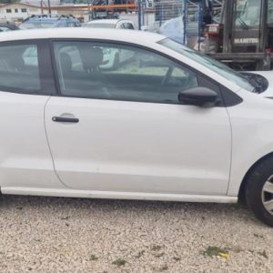 VOLKSWAGEN POLO 5