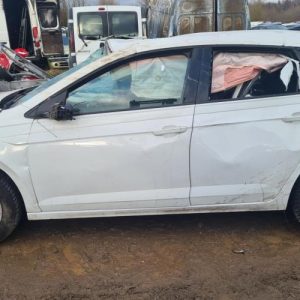 VOLKSWAGEN POLO 6 PHASE 1