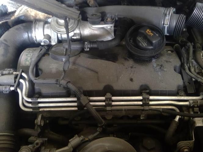 VOLKSWAGEN TOURAN 1 PHASE 1