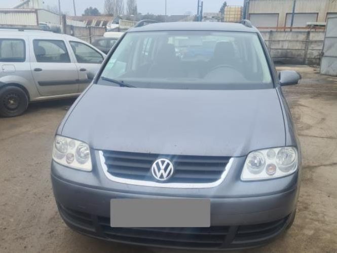 VOLKSWAGEN TOURAN 1 PHASE 1