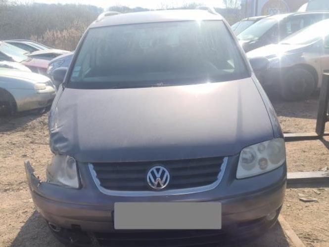 VOLKSWAGEN TOURAN 1 PHASE 1