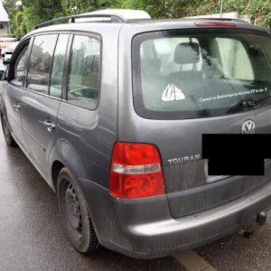 VOLKSWAGEN TOURAN 1 PHASE 1