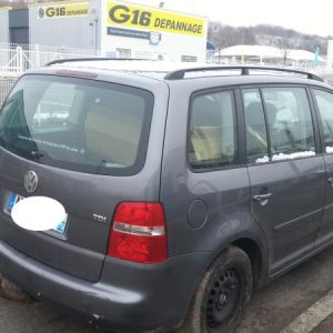 VOLKSWAGEN TOURAN 1 PHASE 1