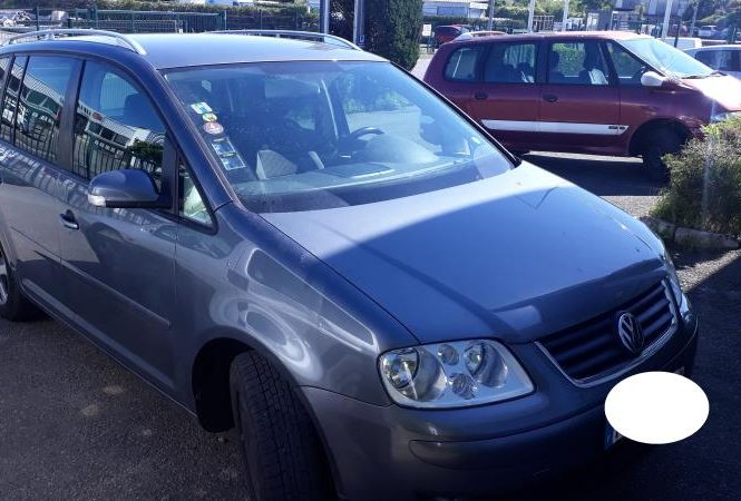 VOLKSWAGEN TOURAN 1 PHASE 1