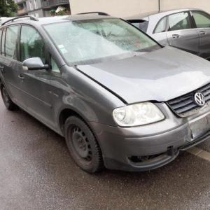 VOLKSWAGEN TOURAN 1 PHASE 1