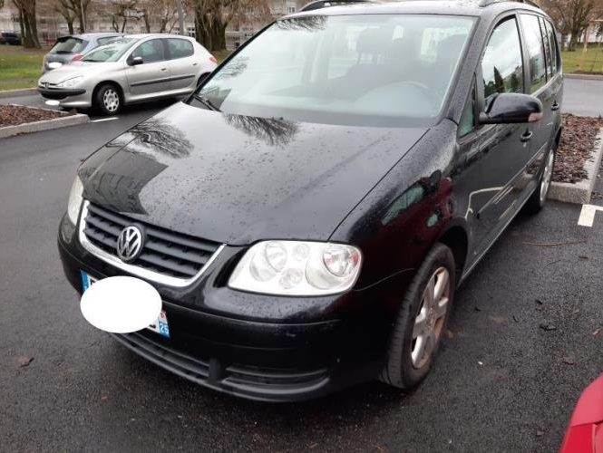 VOLKSWAGEN TOURAN 1 PHASE 1