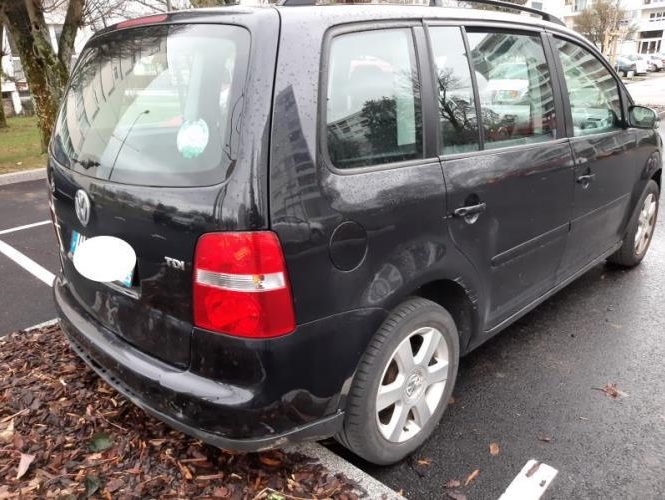 VOLKSWAGEN TOURAN 1 PHASE 1