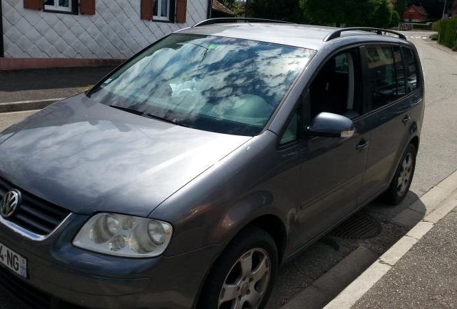 VOLKSWAGEN TOURAN 1 PHASE 1