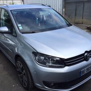 VOLKSWAGEN TOURAN 2