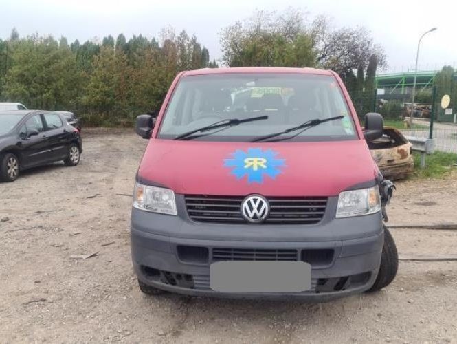 VOLKSWAGEN TRANSPORTER 5 PHASE 1