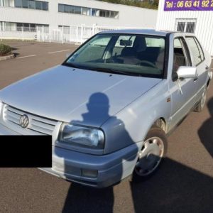 VOLKSWAGEN VENTO