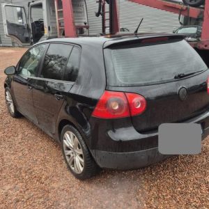 VOLKSWAGEN GOLF 5