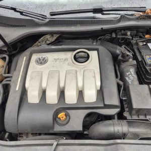 VOLKSWAGEN GOLF 5
