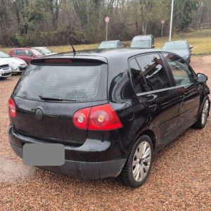VOLKSWAGEN GOLF 5