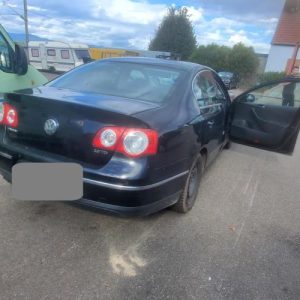 VOLKSWAGEN PASSAT 5