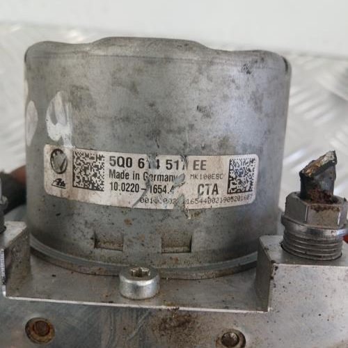 VOLKSWAGEN T-ROC PHASE 1