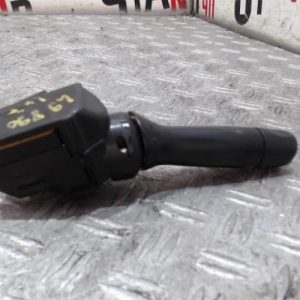 TOYOTA YARIS 1 PHASE 1