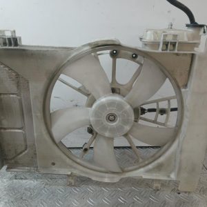 TOYOTA YARIS 2 PHASE 1