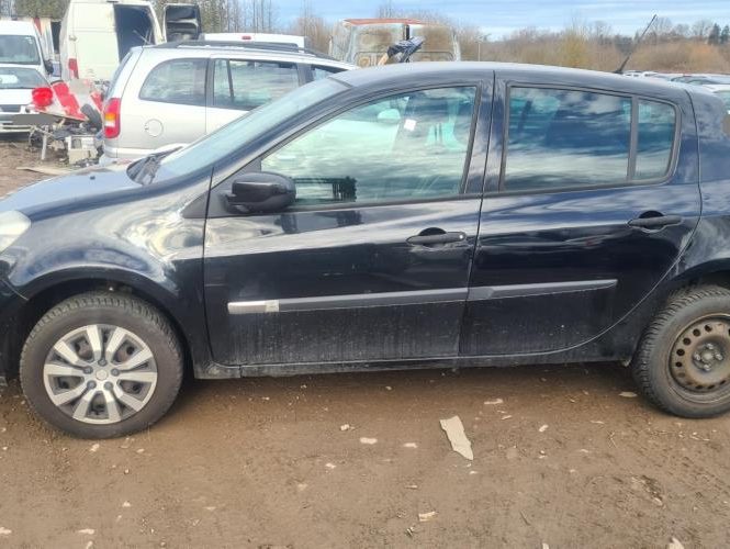 RENAULT CLIO 3 PHASE 2