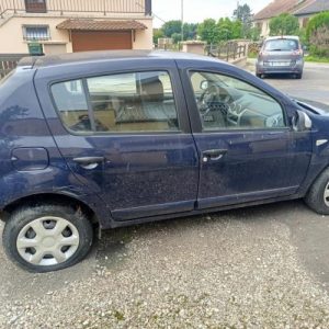 DACIA SANDERO 1
