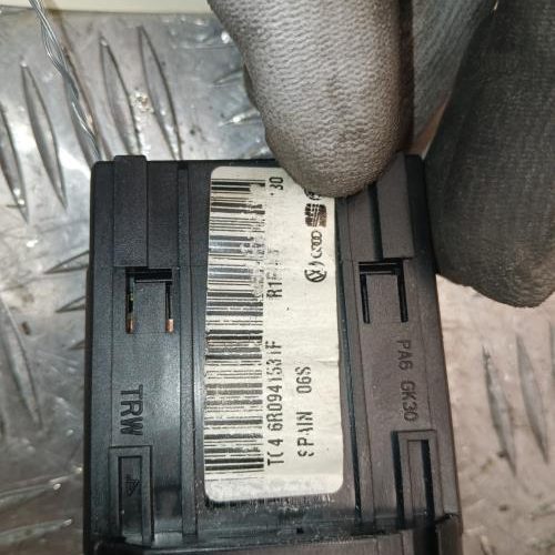 VOLKSWAGEN POLO 5 PHASE 1