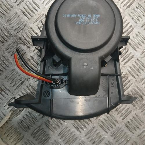 VOLKSWAGEN TRANSPORTER 5 PHASE 2