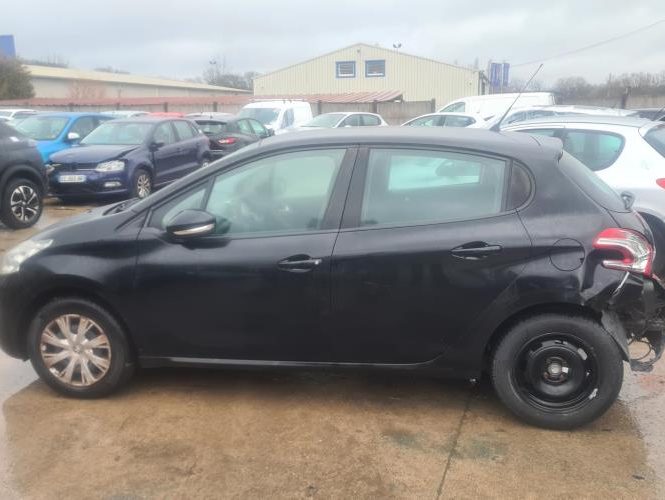 PEUGEOT 208 1 PHASE 1