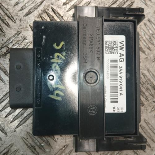 VOLKSWAGEN TRANSPORTER 5 PHASE 2