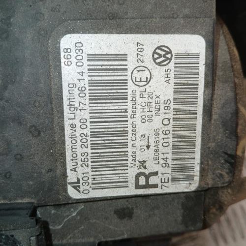 VOLKSWAGEN TRANSPORTER 5 PHASE 2