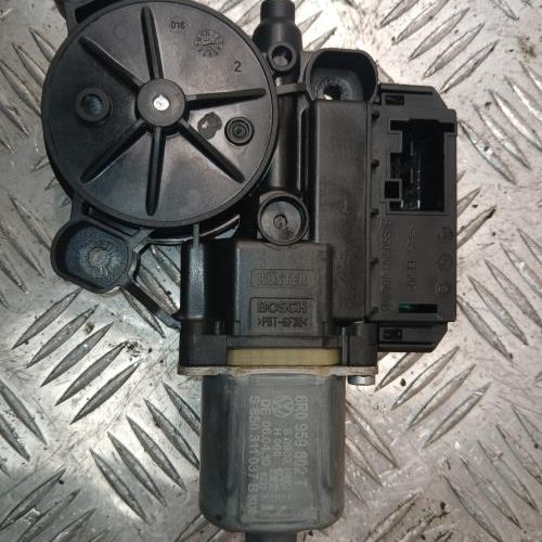 VOLKSWAGEN POLO 5 PHASE 1