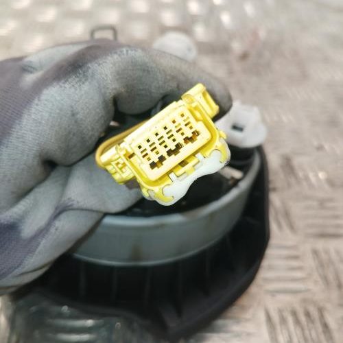 VOLKSWAGEN POLO 5 PHASE 1